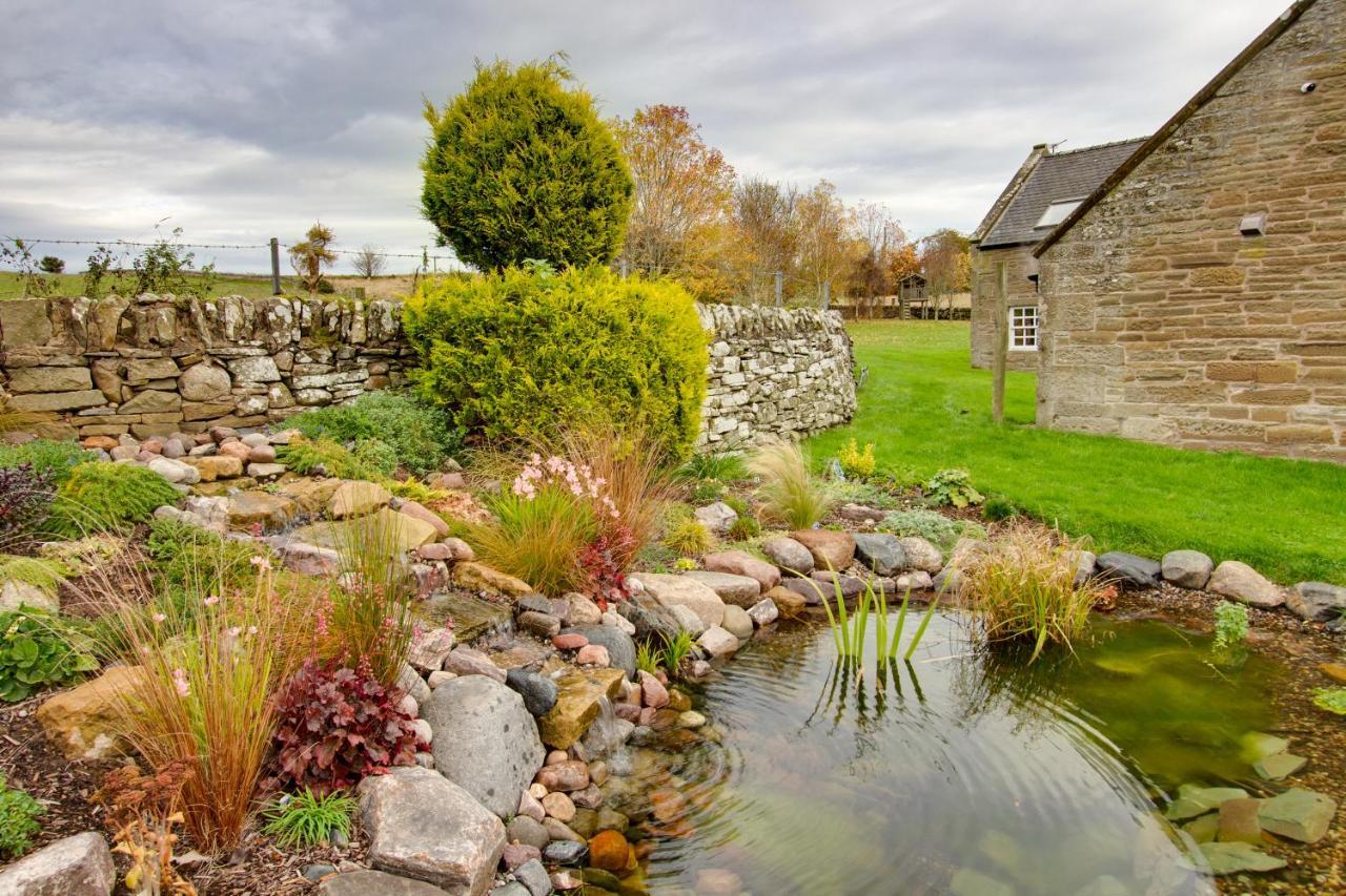 Home Farm B&B - Poppy Room Forfar Bagian luar foto